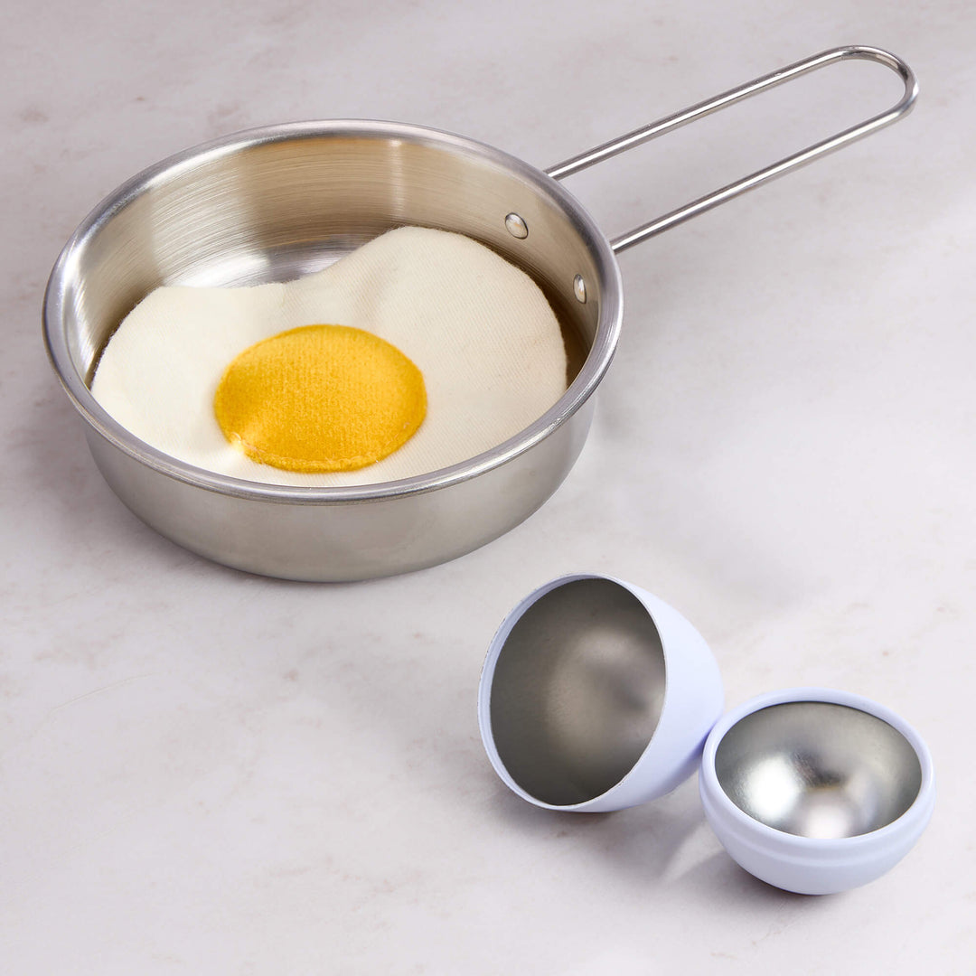HABA - Creative Play – Fried Egg and Pan Play Food Set - Bella Luna Toys