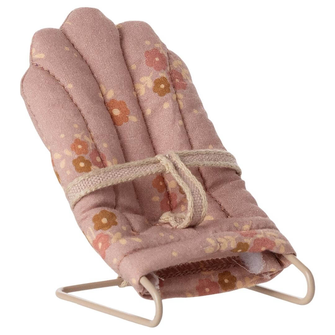 Maileg Babysitter Chair for Baby Mice in rose floral – Bella Luna Toys