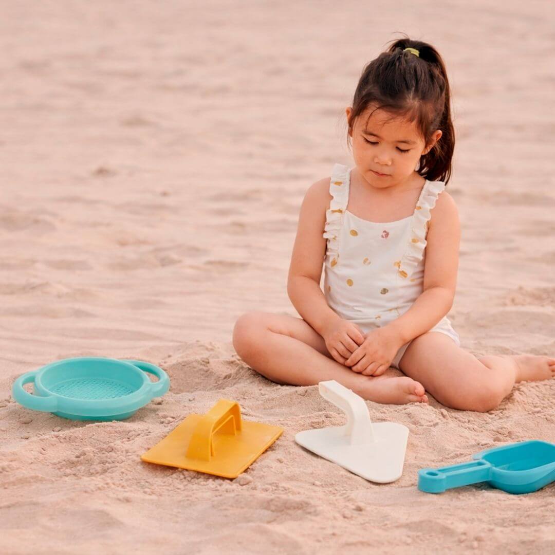 Miniland - ECO Construction Sand Toys Set - Bella Luna Toys