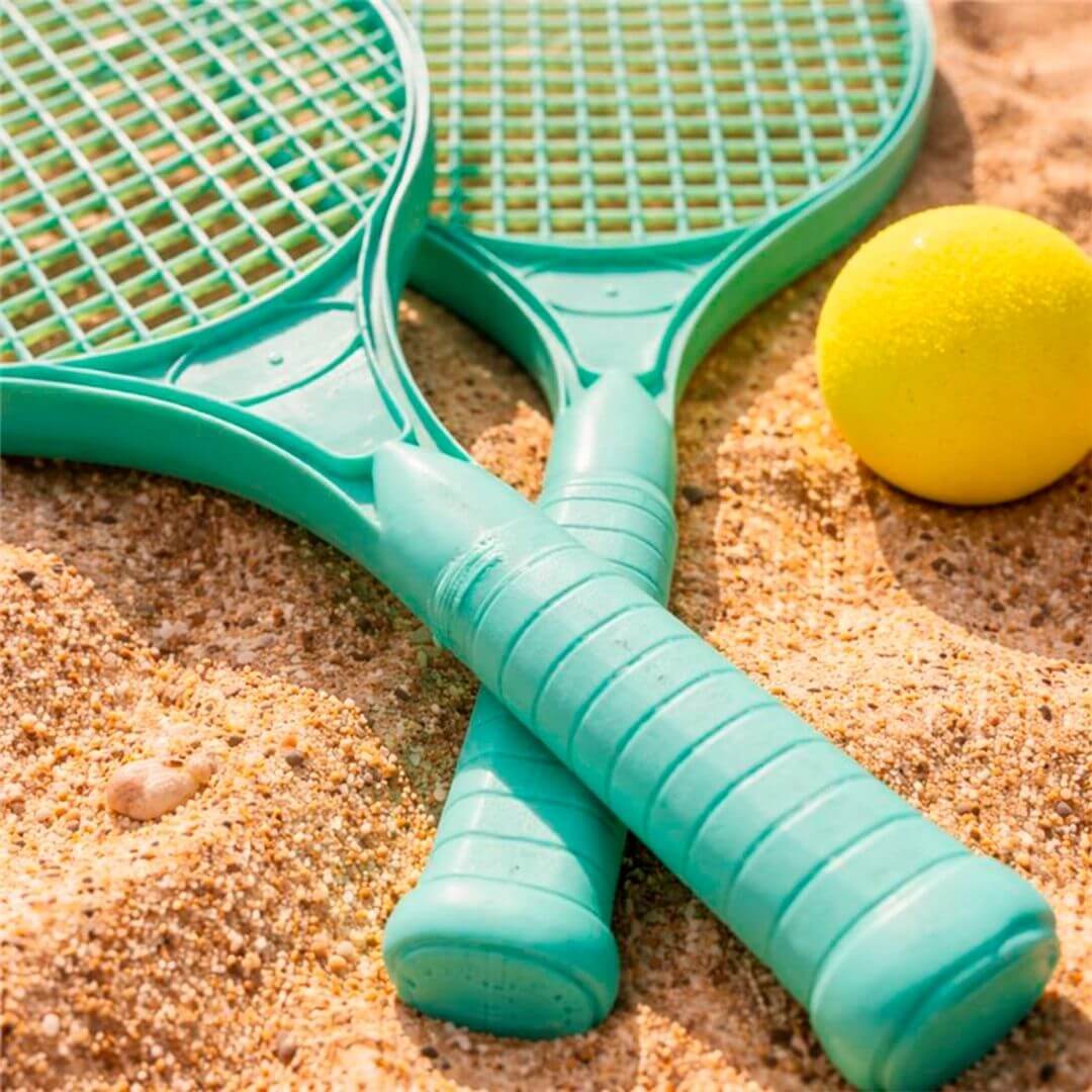 Miniland ECO racket and ball set in the sand