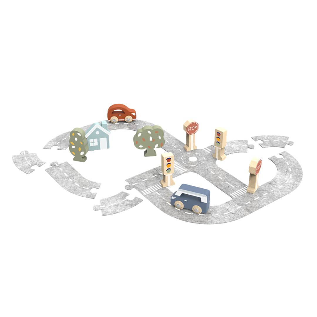 Speedy Monkey - Felt roadways and wooden vehicles set - Bella Luna Toys